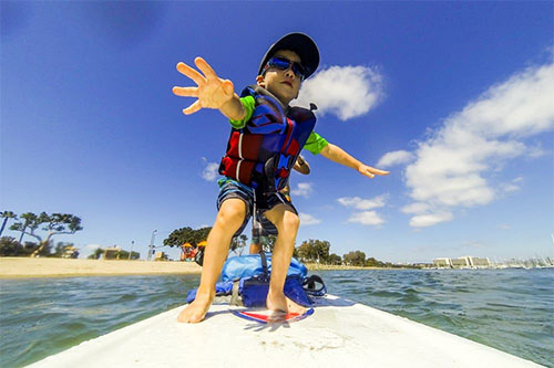 kids-paddleboarding-san-diego